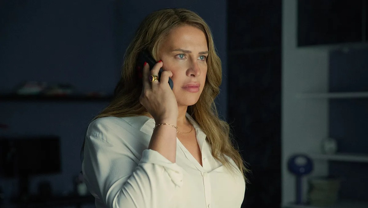 Karla Sofía Gascón gana a Mejor Actriz Internacional