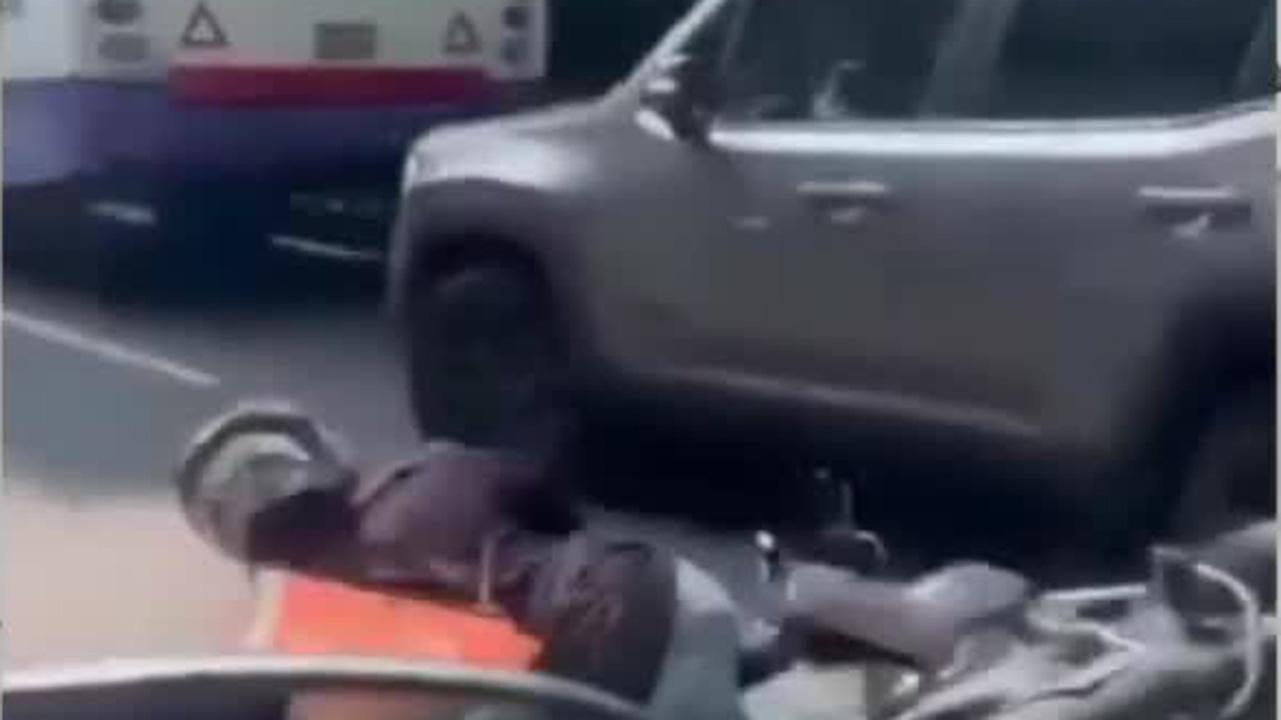 Nombran a una mujer 'Lady Jeep' por atropellar a un repartidor de aplicación en la CdMx