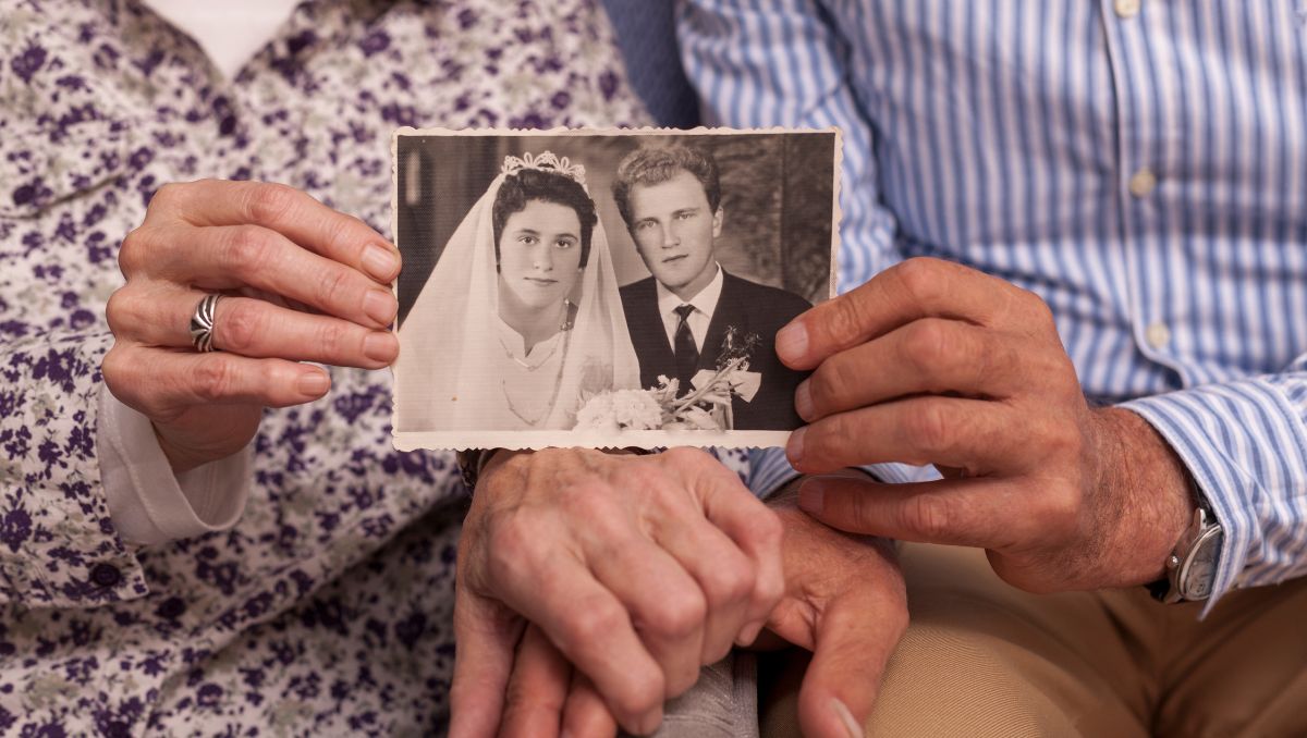 Los objetivos de vida a cierta edad cambian en cada época. Anteriormente a los 20 las personas comenzaban a formar su familia | Especial