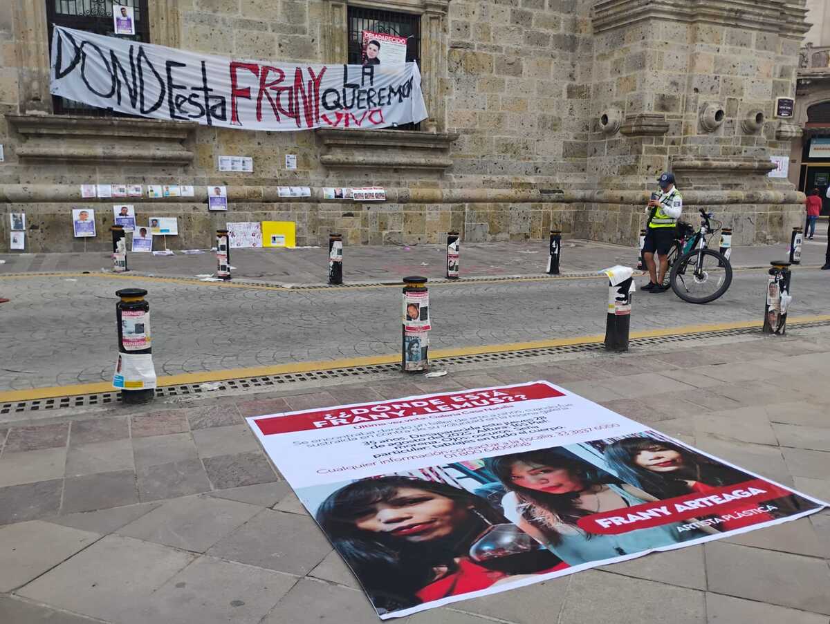 Familiares exigen la aparición con vida de Frany. (Gloria Reza)