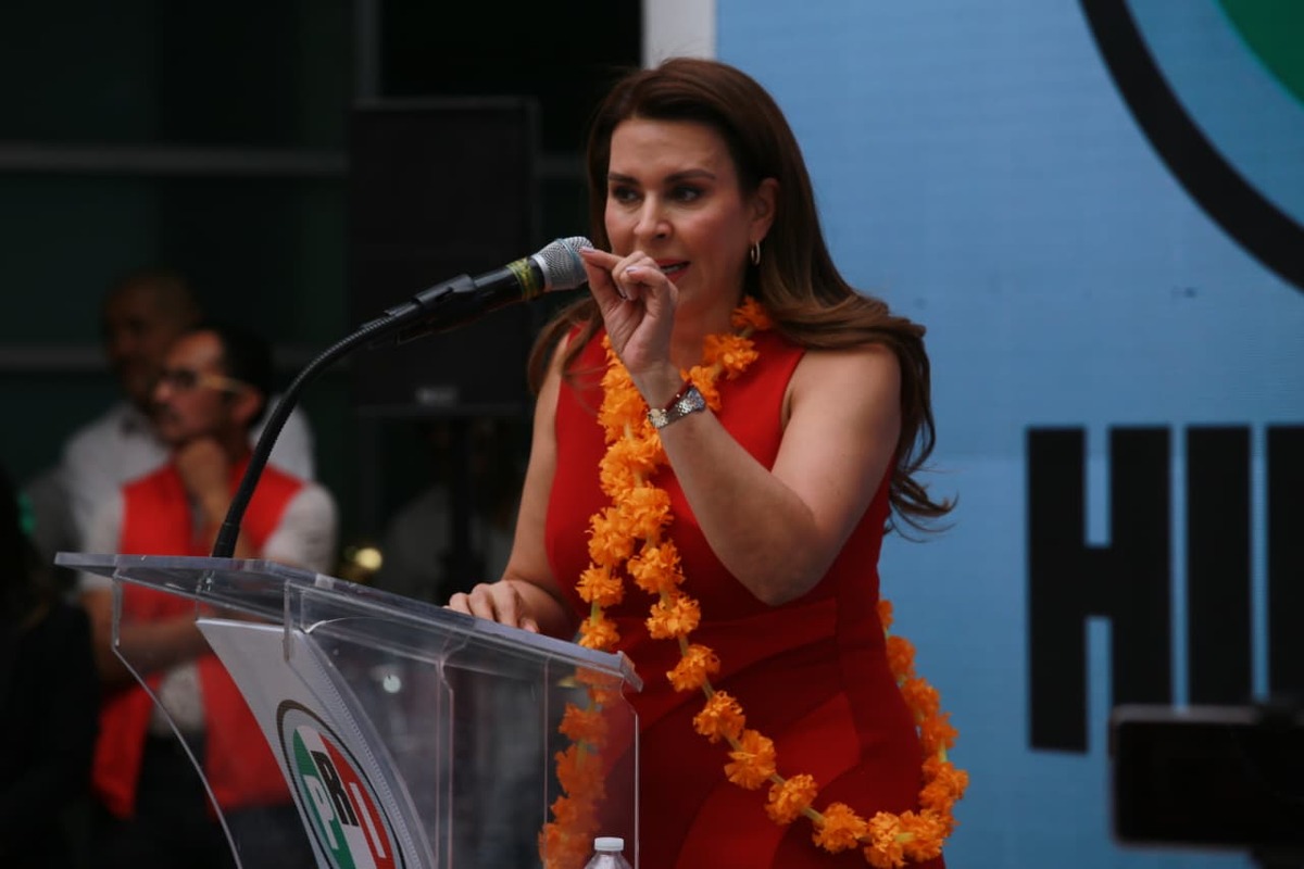 Senadora Carolina Viggiano Austria durante su informe de actividades. (Maribel Claderón)