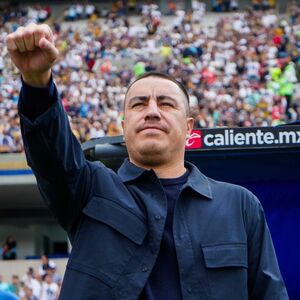 El entrenador Efraín Juárez aseguró que Pumas como institución es grande, pero considera que su afición es la mejor por el gran apoyo que les dan