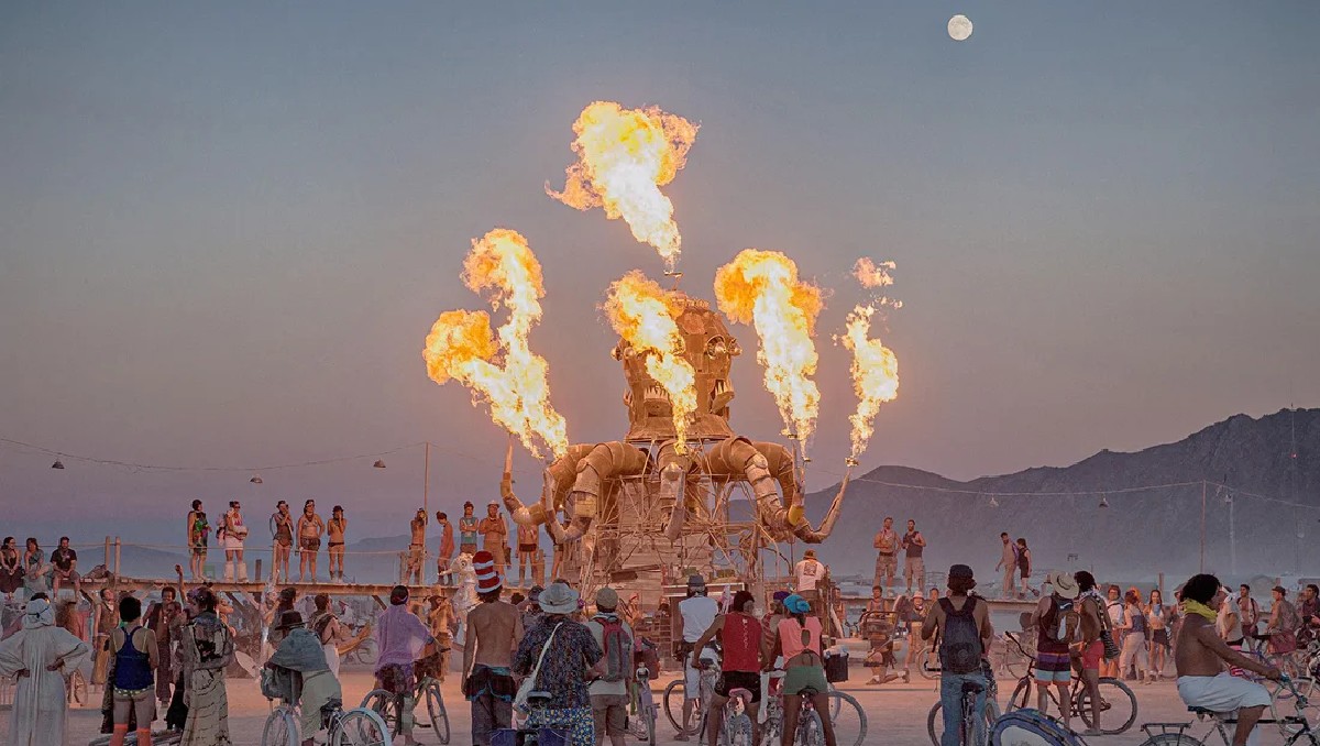 Investigan a hombre hallado muerto en Burning Man | Especial