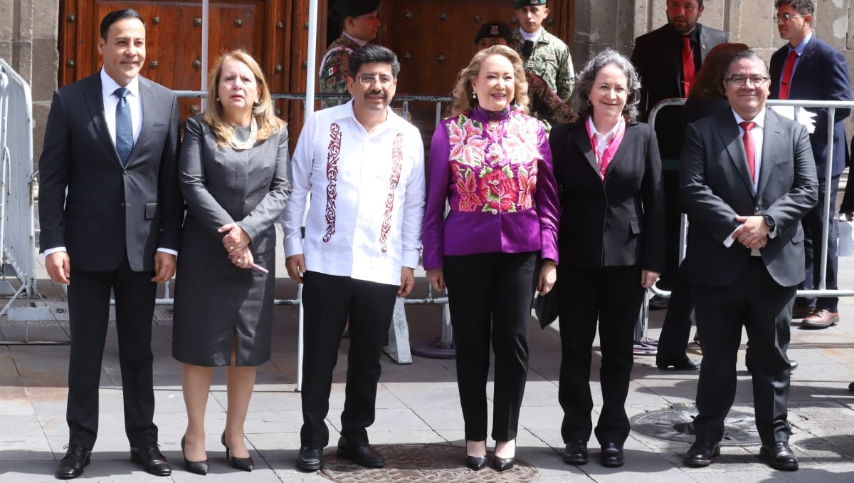 Nuevos ministros de la SCJN acudieron a Palacio Nacional por el informe. | Jesús Quintanar