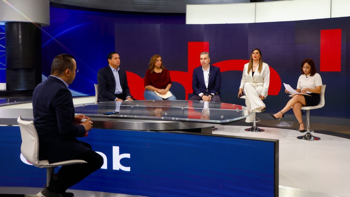 Senadores y diputados debatieron en Cambios sobre los logros y pendientes del primer año de Claudia Sheinbaum | Jorge López