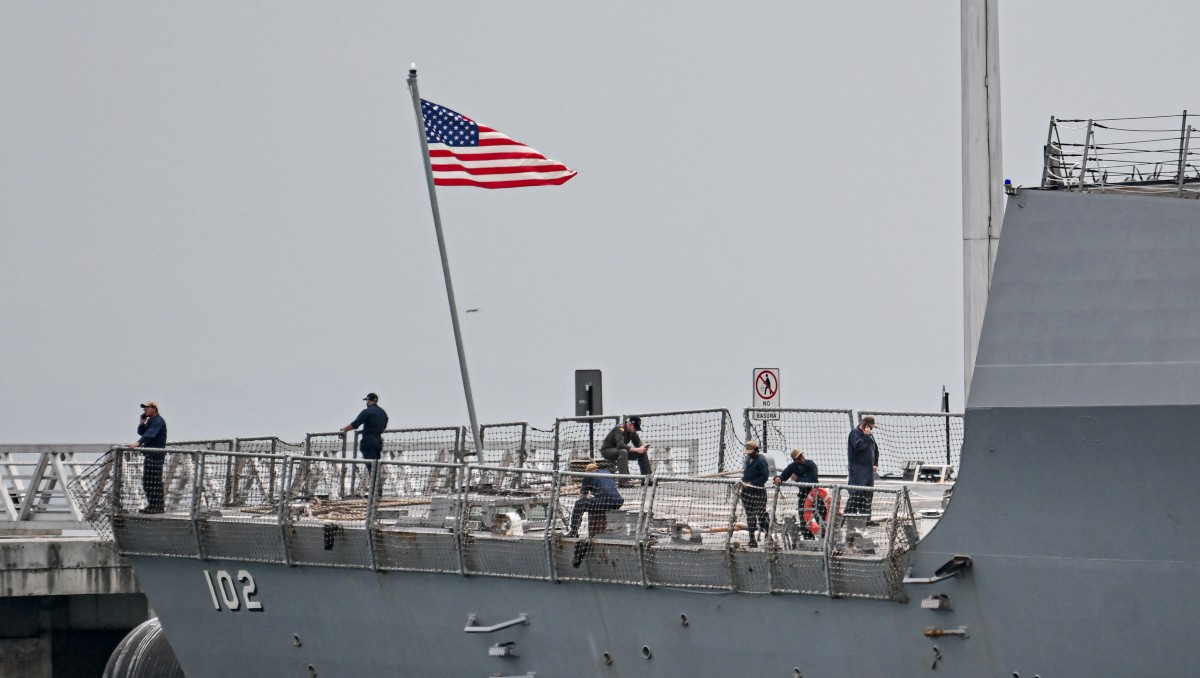 El buque de guerra USS Sampson en terminal internacional de cruceros de Panamá | Foto: AFP