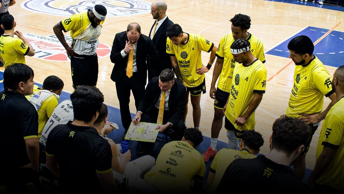 Fuerza Regia visita a las Abejas de León con plantel renovado (fuerzaregia.com)