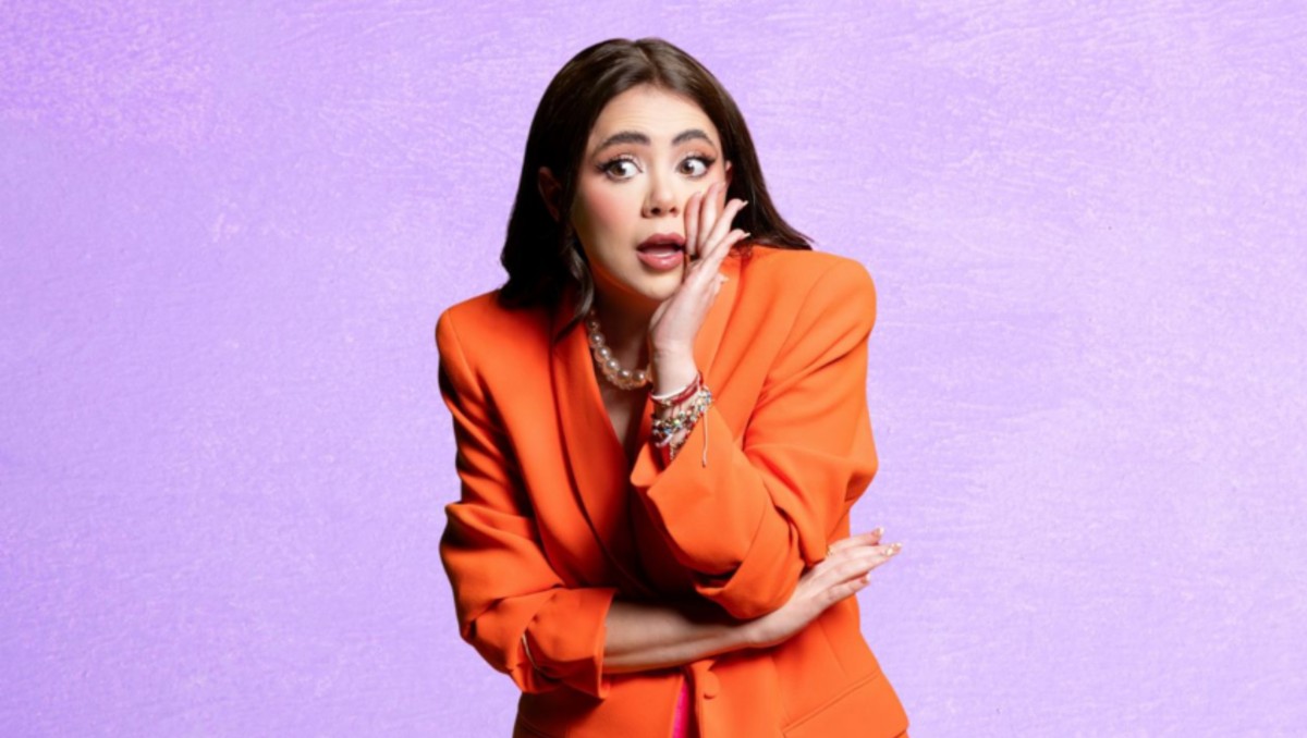 Mariana Botas aclara beso con Drake Bell | Especial