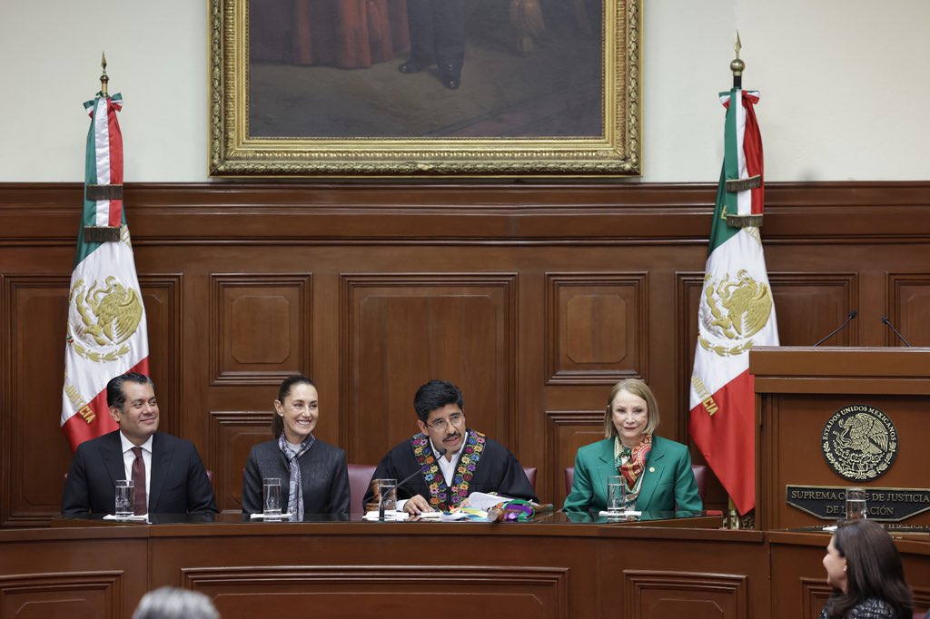 La Presidenta acompañó a Hugo Aguilar en la SCJN (SCJN)