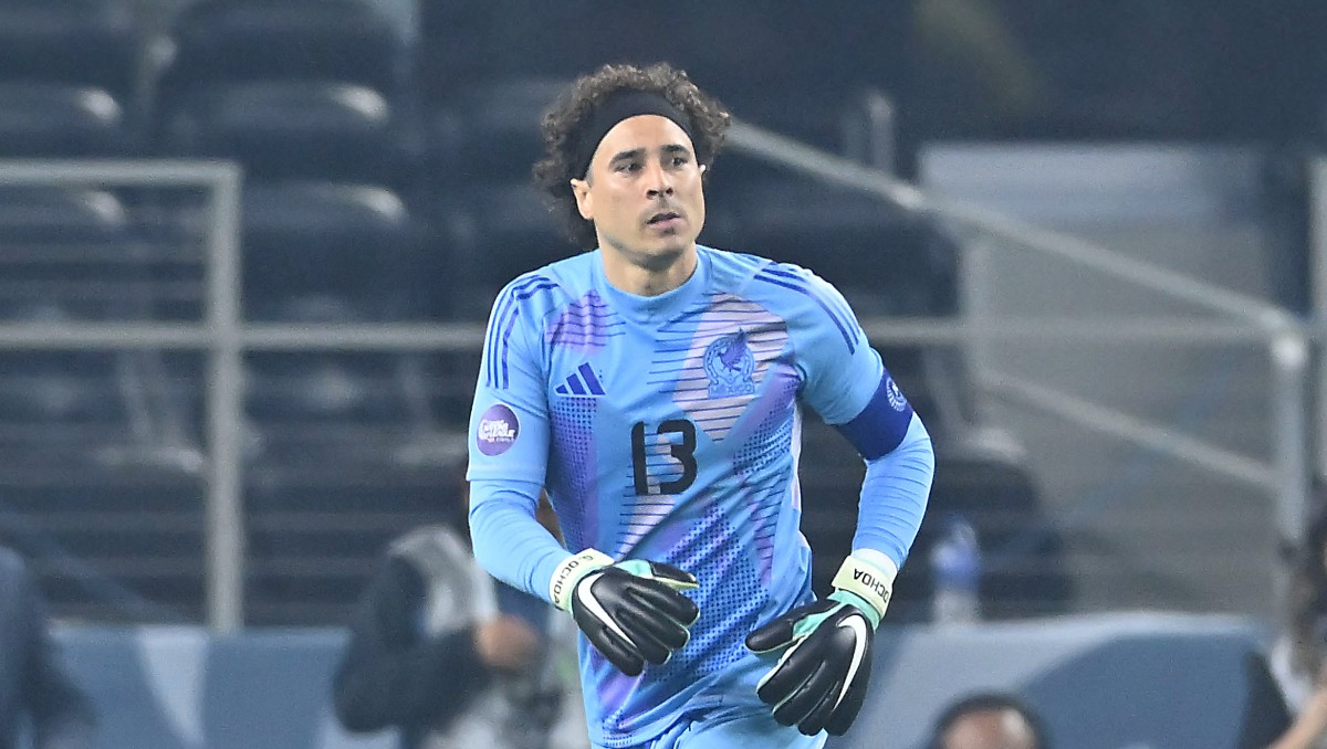 Guillermo Ochoa no firmó con el Burgos por no llegar a un acuerdo (Imago7)