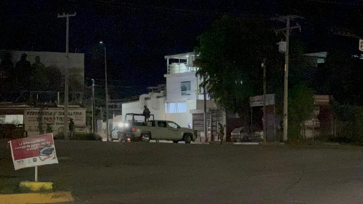 El operativo se desplegó durante la madrugada en diferentes municipios de la zona. (Foto: Especial)