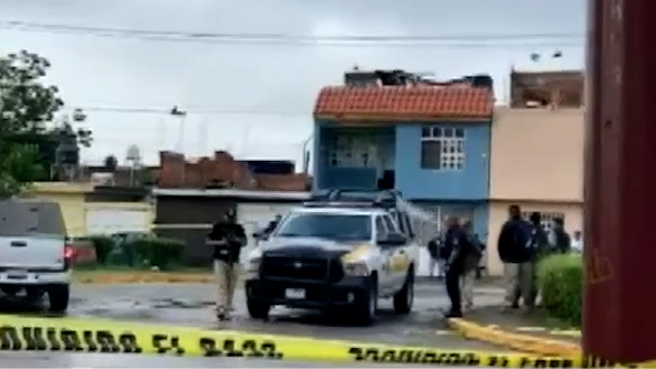 Asesinan a balazos a policía de Salamanca mientras viajaba en su vehículo