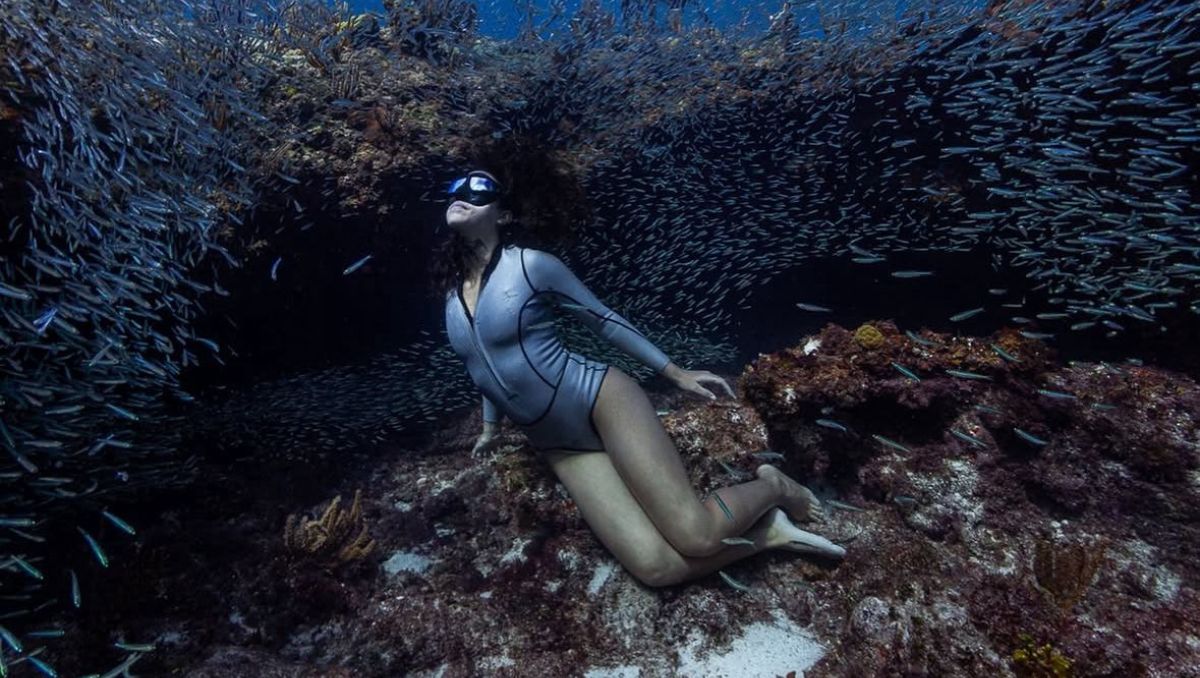 Camila Jaber es actriz de cine submarino y apneista profesional que ha batido record nacionales| IG/camilajaber