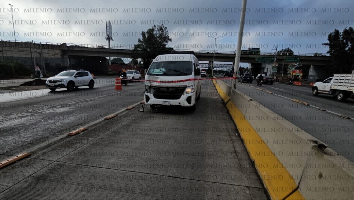 Conductor señalado por el accidente quedó retenido tras los hechos en Periférico Sur (Juan Carlos Munguía)