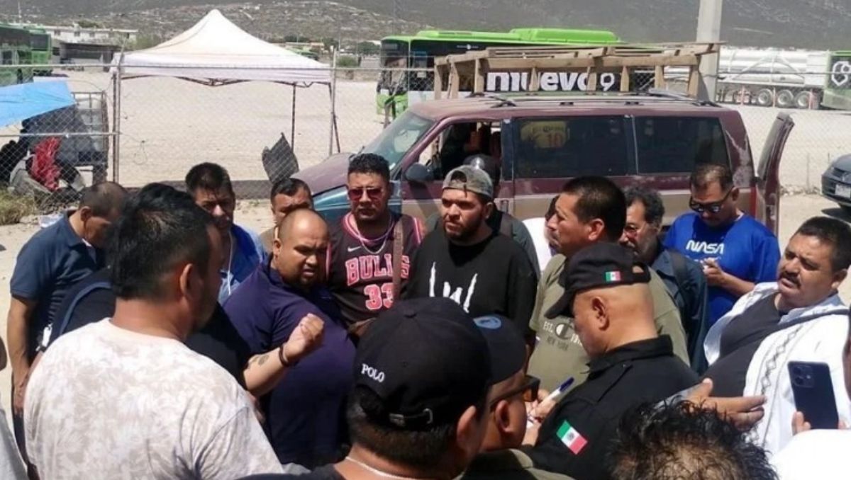 Decenas de choferes de la Ruta 107 se encuentran inconformes con las condiciones laborales. | Especial