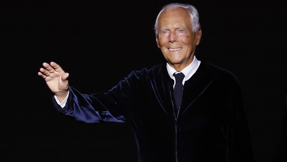 El diseñador Giorgio Armani durante la Semana de la Moda de París en 2024 | AFP