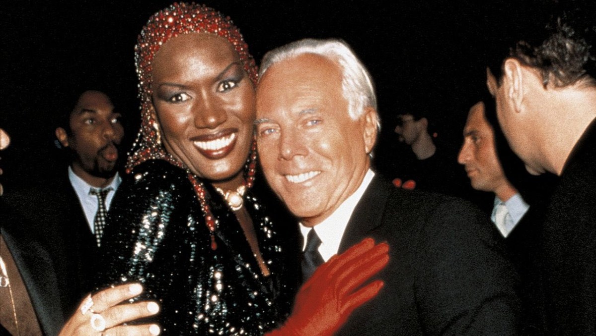 Ellas fueron todas las parejas de Giorgio Armani