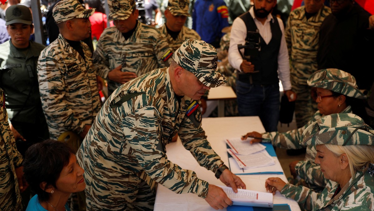 El gobierno venezolano creó la jornada de reclutamiento "Yo me alisto". (Reuters)