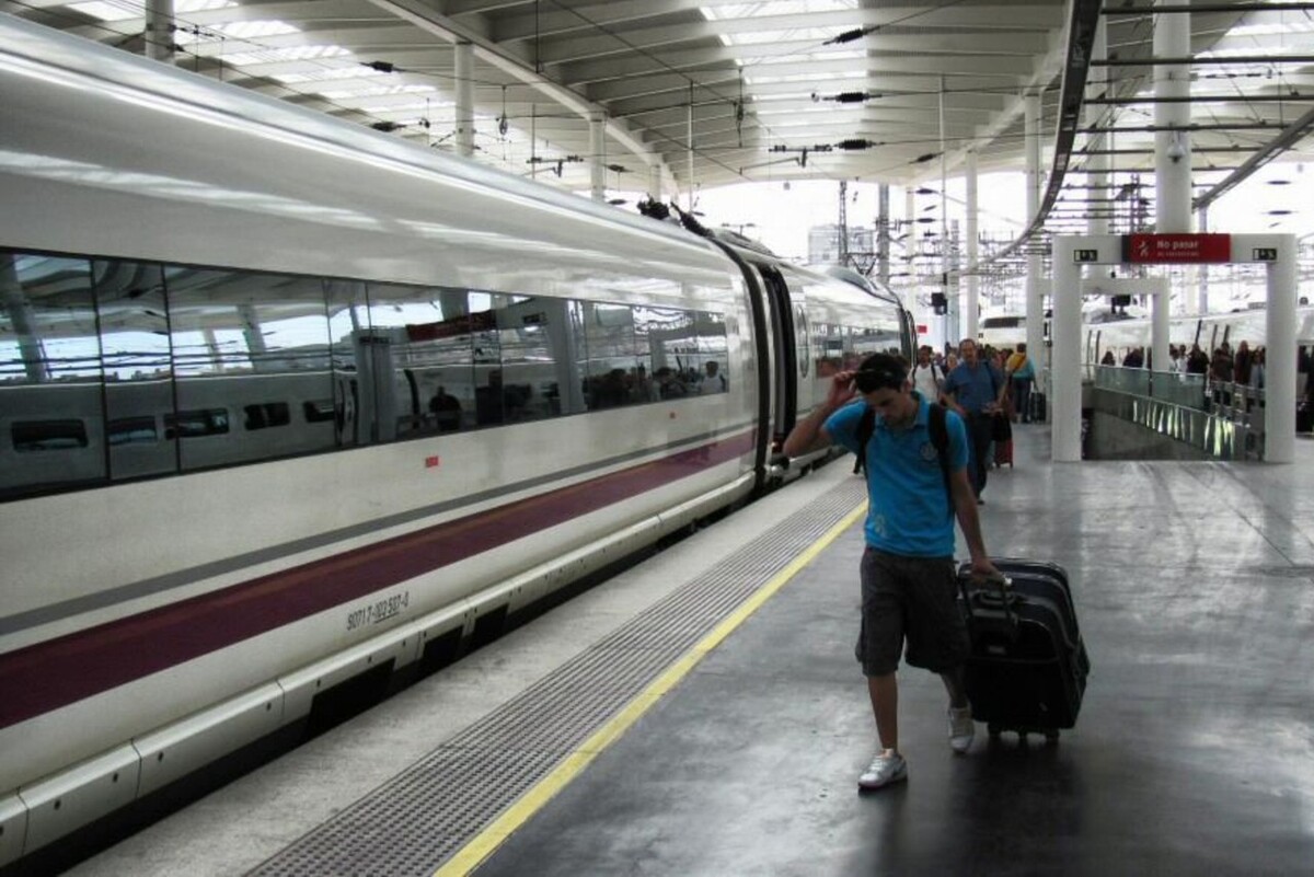 Madrid no estrena un tren desde 2010 según un ministro. | Especial