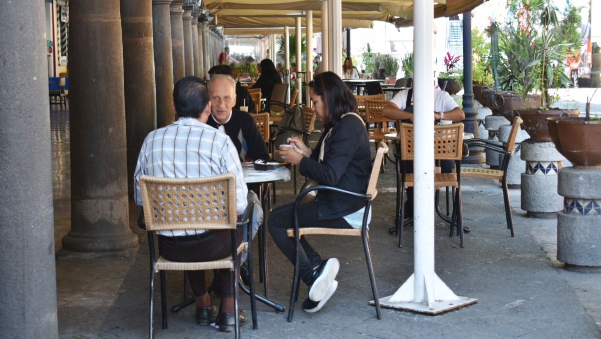 Restaurantes en Puebla reportan bajo consumo tras asaltos: Canirac | EsImagen (Archivo)