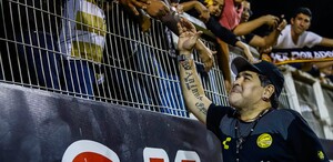 Diego Armando Maradona estuvo cerca de lograr el ascenso a la Liga MX en 2019, cuando dirigió a Dorados de Sinaloa por un año