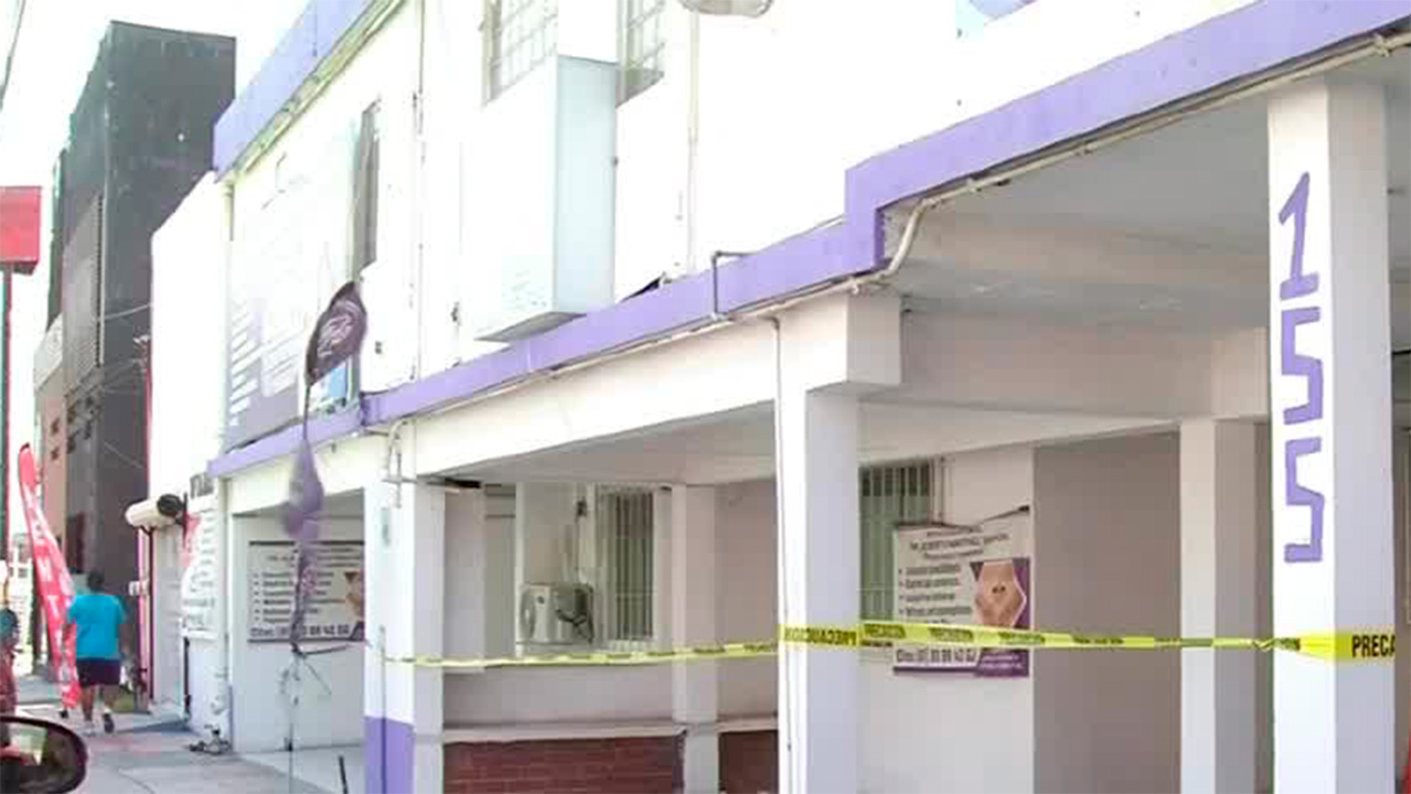 En NL, catean clínica donde murió mujer tras cesárea en Santa Catarina