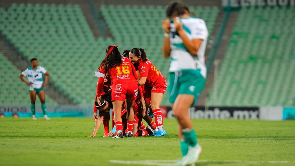 Santos femenil vs Necaxa en el Estadio Corona. l Manuel Guadarrama
