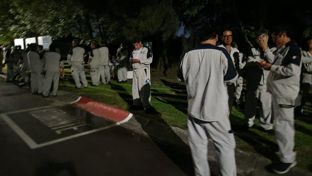 La armadora de vehículos aseguró que el siniestro quedó controlado ante la intervención oportuna de los equipos de respuesta, sin que se registraran lesionados.