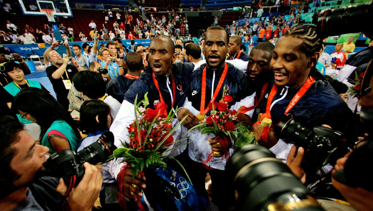'Redeem Team' que ganó la medalla de oro en 2008 es ingresado al Salón de la Fama de NBA (AP)