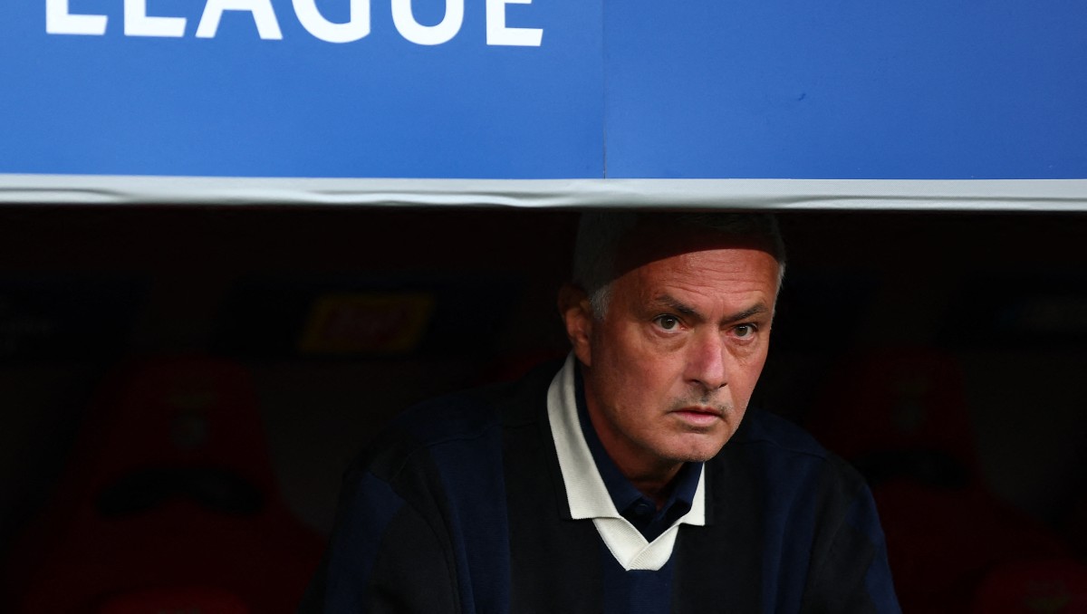Ali Koç explicó por qué despidió a José Mourinho del Fenerbahce (Reuters)