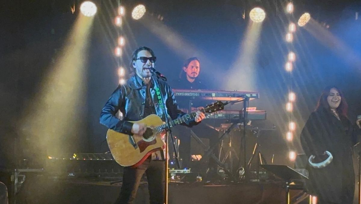 Beto Cuevas ofreció un espectáculo especial en el Auditorio Río 70 | Tadeo Gómez