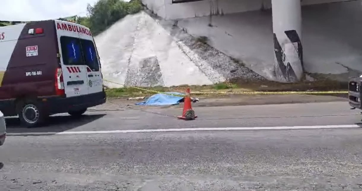 El atropellamiento de tres ciclistas dejó un muerto y dos heridos en la México-Pachuca