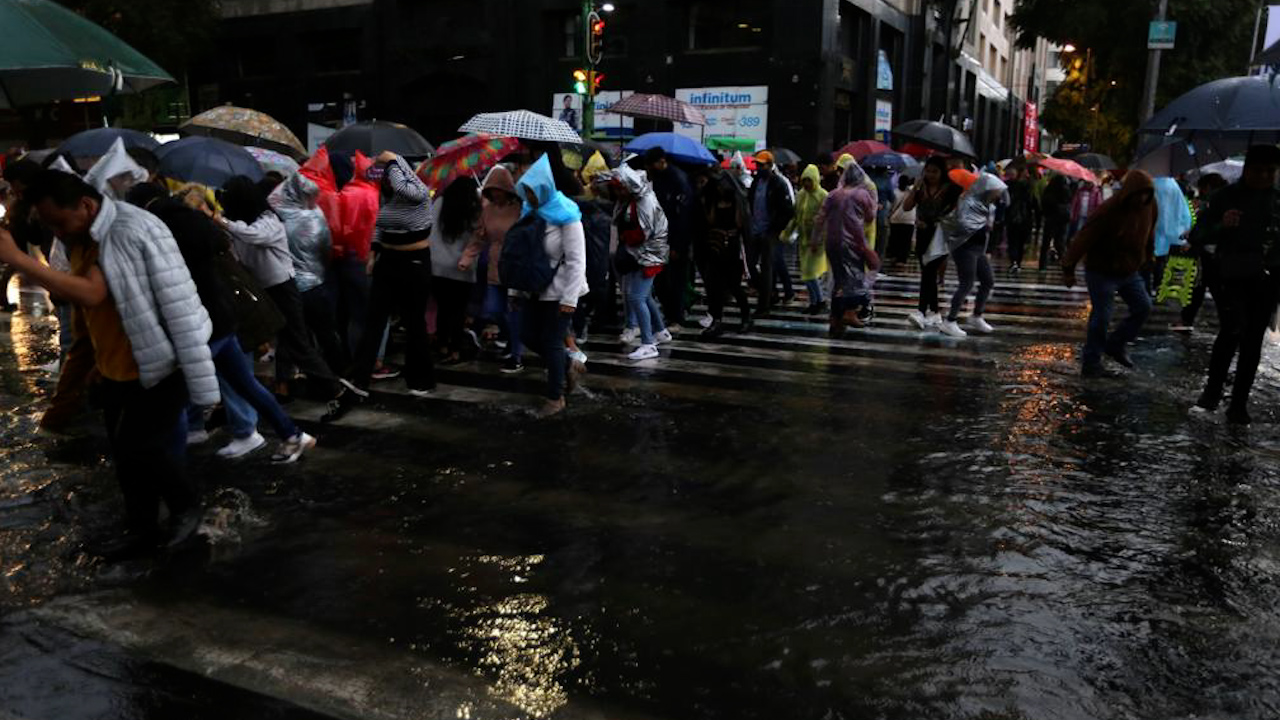 Huracán ‘Lorena’ provoca inundaciones en comunidades de Durango
