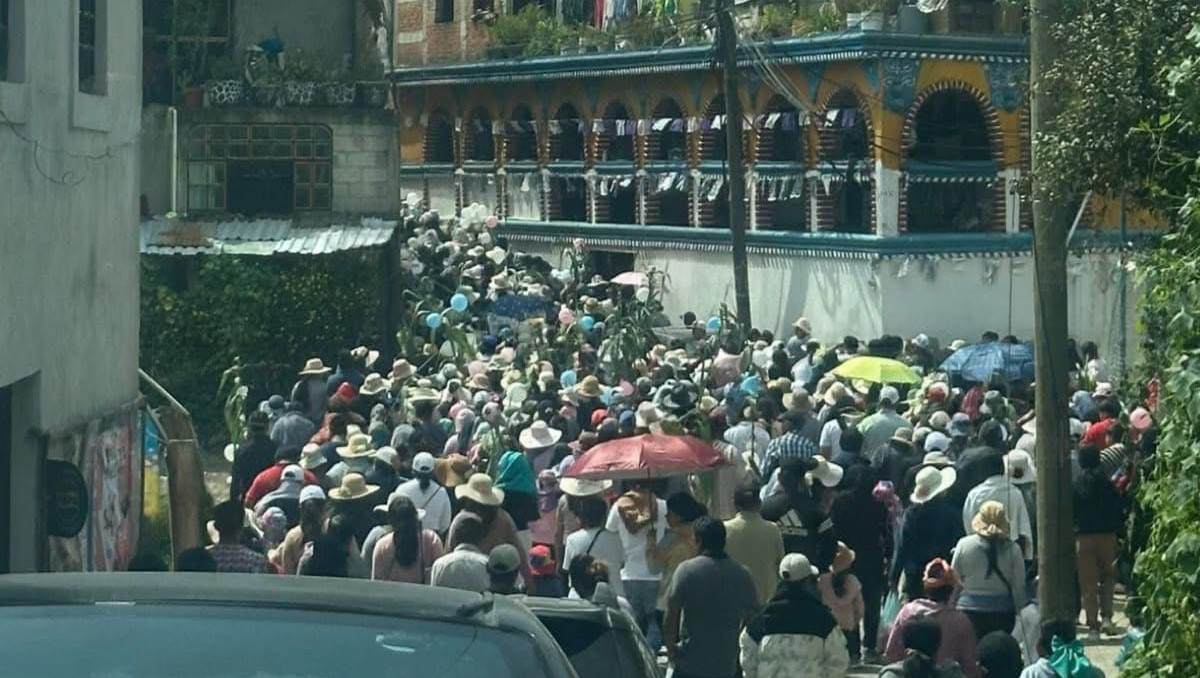 Despiden hermanos que murieron dentro de temazcal en Canoa | Especial