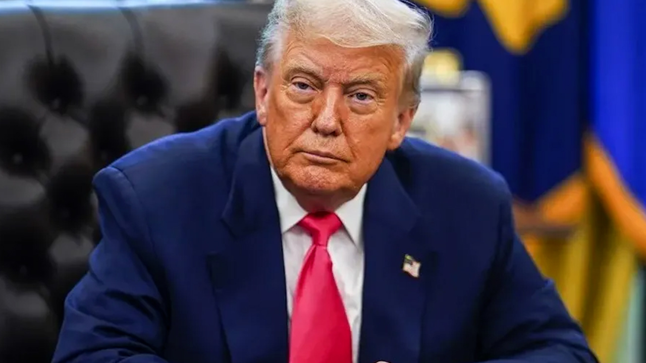 Donald Trump muestra apoyo al despliegue de tropas en Chicago; asegura que no se trata de una guerra