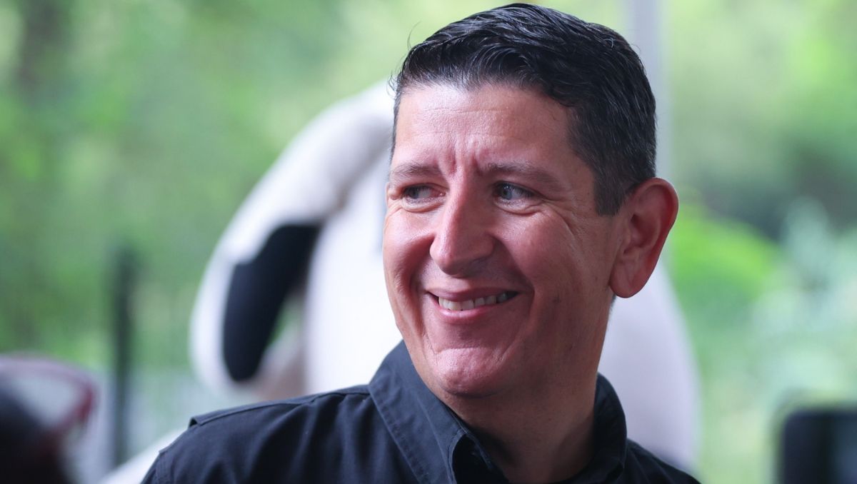 Erick Cavazos descartó que los pronósticos para las próximas horas impliquen la suspensión de actividades. | Foto: Jorge López