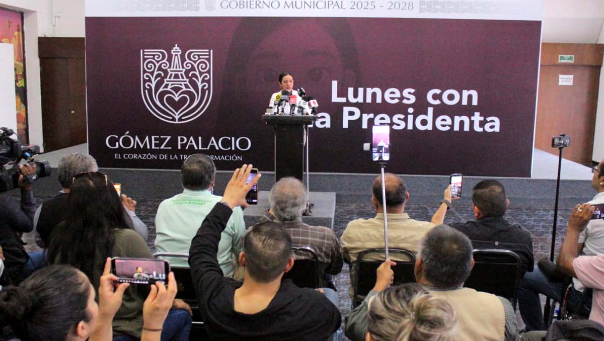 Inauguran en Gómez Palacio, 'Lunes con la presidenta'. l Roberto Amaya