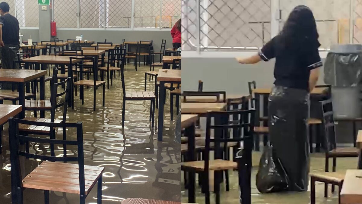 Los jóvenes improvisaron como protegerse ante el agua filtrada. | Especial.