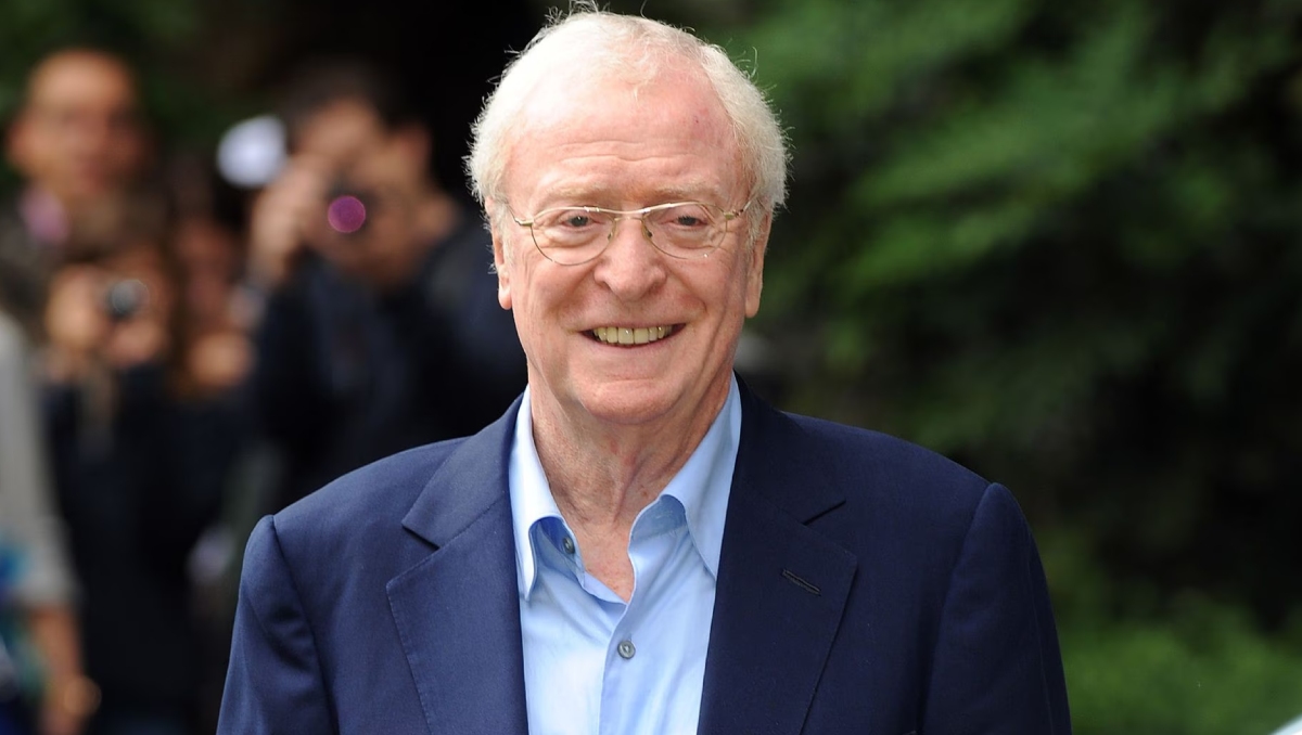 Michael Caine podría retomar su papel como Dolan en la secuela de El Último Cazador de Brujas, marcando su regreso a la actuación.