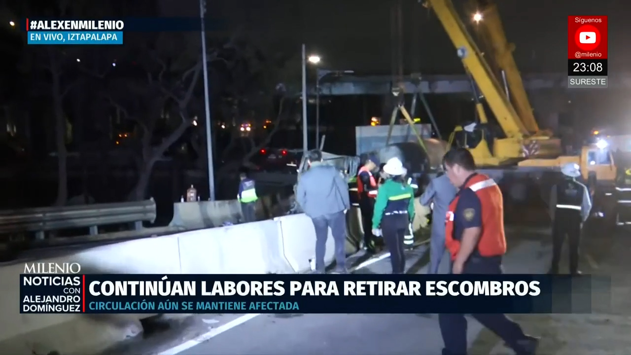 Autoridades realizan maniobras para retirar la pipa responsable de la explosión
