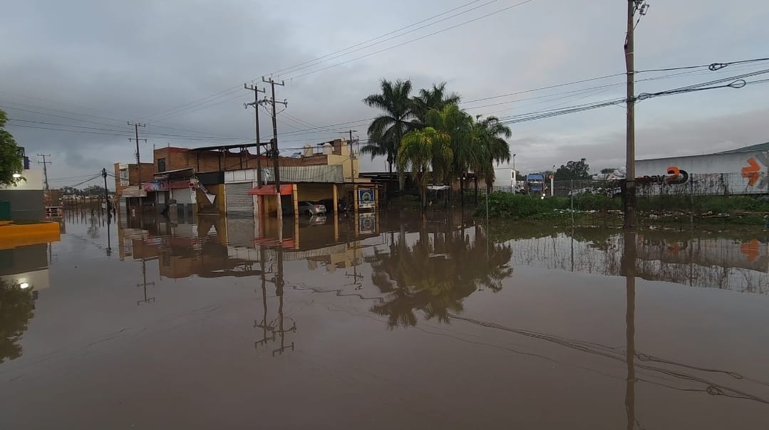 Inundaciones en Tlajomulco. (Roberto Hurtado)