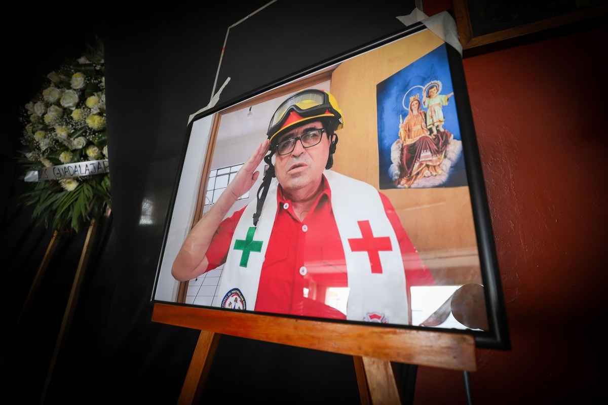 Rinden homenaje al Padre José Luis Orozco. (Cortesía)