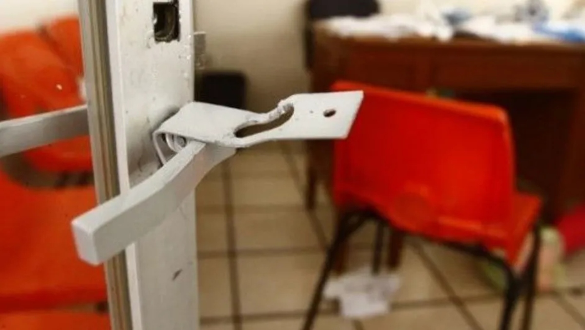 Roban más de medio millón de pesos en secundaria de Puebla | Especial, ilustrativa