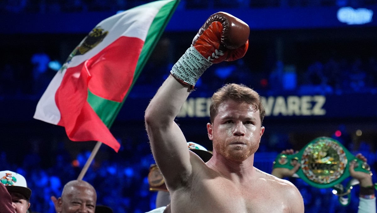 ¿Quién cantará el Himno Nacional Mexicano en la pelea de Canelo Álvarez vs Terence Crawford? (AFP)