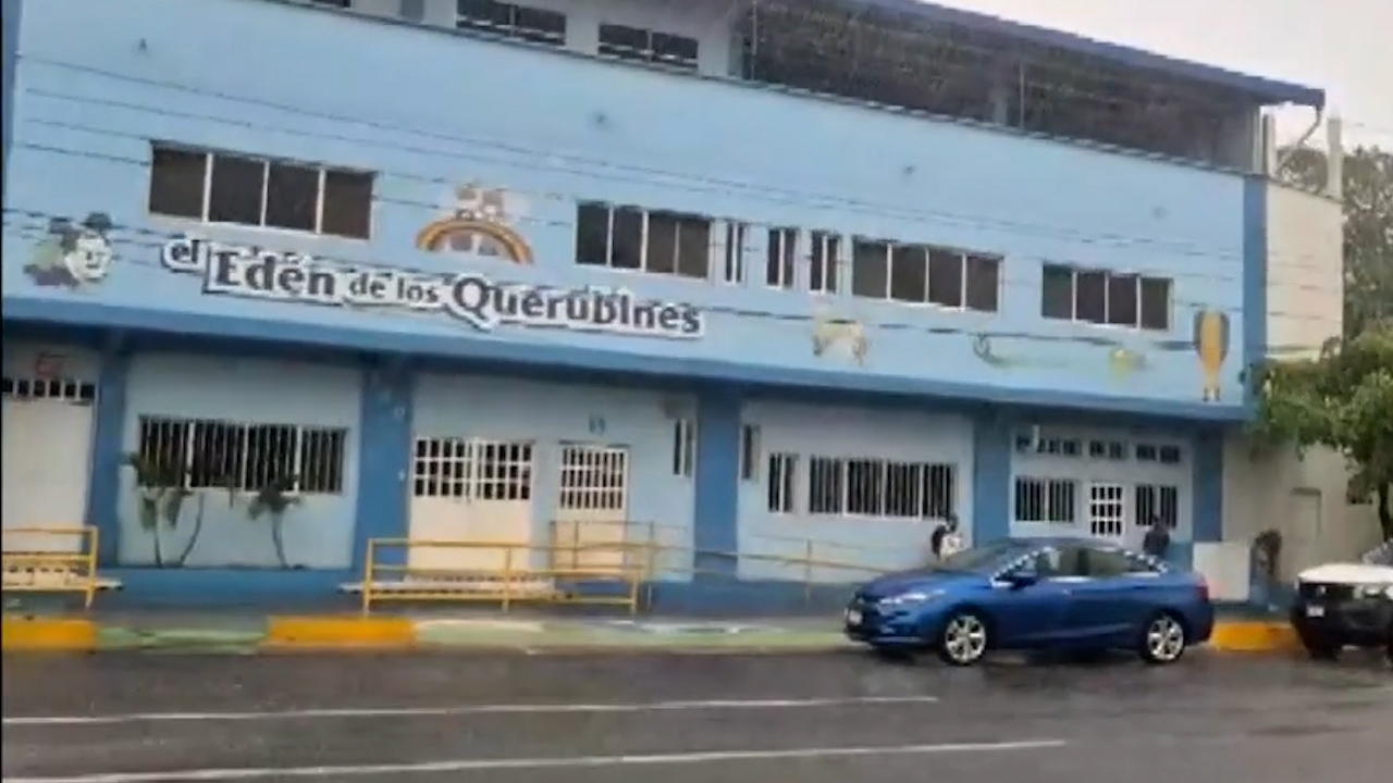 Clases suspendidas en Lázaro Cárdenas, Michoacán, debido a la Depresión Tropical 'Trece-E'