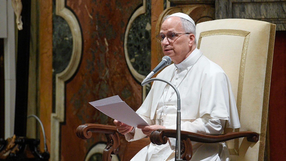 El Sumo Pontífice recibió en el Vaticano a los 192 obispos de todo el mundo. (EFE)