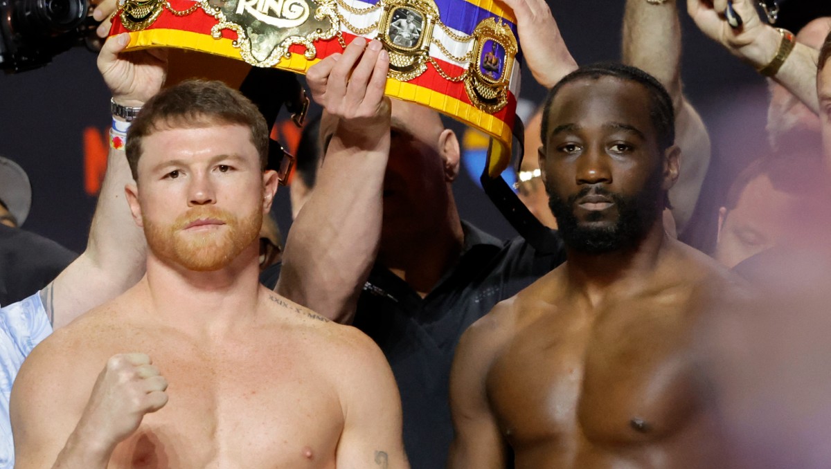'Canelo' Álvarez y Crawford cumplen con la báscula para su pelea (AFP)