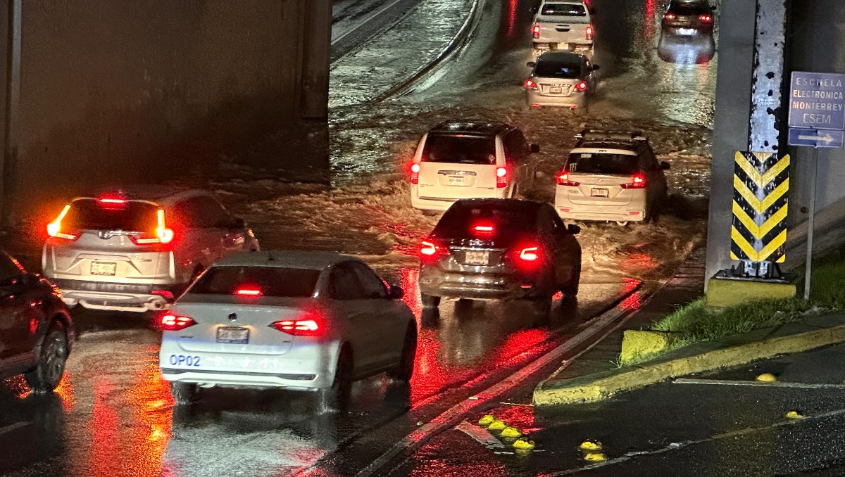 Fuertes precipitaciones se registran en varios municipios de Nuevo León. Foto: Especial