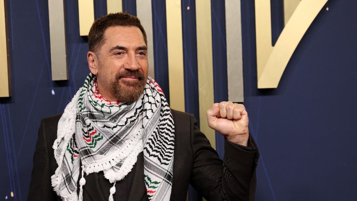 Javier Bardem protesta en los Emmy | AFP