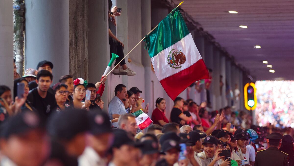 Miles de personas podrán disfrutar del desfile en el Centro de Monterrey | Jorge López.